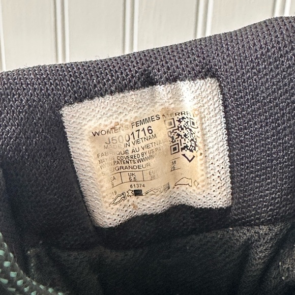 Merrell x Outdoor Voices Moab 2 Mid Hiking Boot - Womens - 8 - Picture 7 of 10